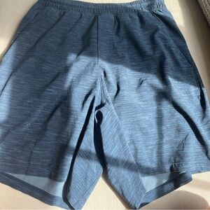 Lululemon men’s pace breaker short S